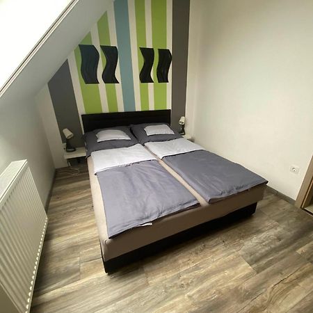 Lexy Family Apartman Hajdúszoboszló Esterno foto